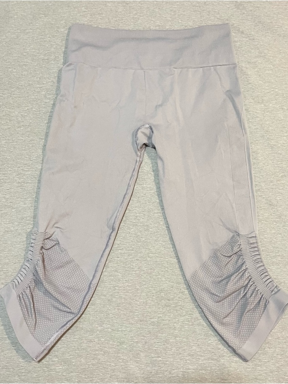 Lululemon Awakening Crop Leggings Gray Size 12 Ruched Mesh - Picture 2 of 11